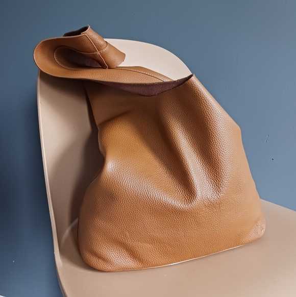 The ROW Bindle Three Caramel Grained Leather Hobo Bag - Picture 7 of 16